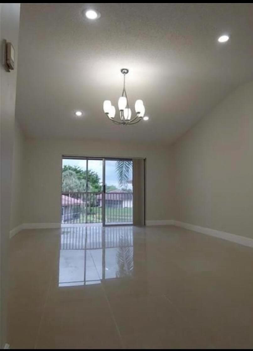 9903 Three Lakes Circle, Boca Raton, FL 33428 photo 4