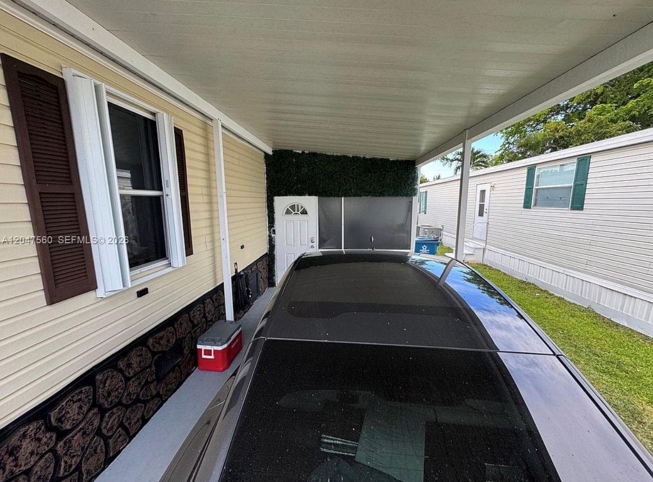 1196 SW 112th way, Davie, FL 33325 photo 5