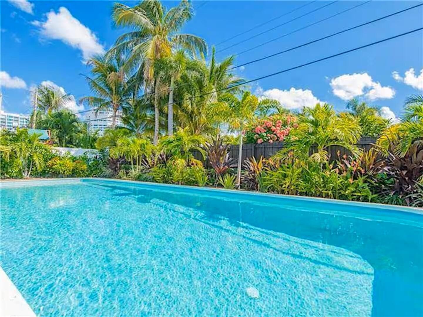 2060 Coco Palm Place, Lauderdale By The Sea, FL 33062 photo 2