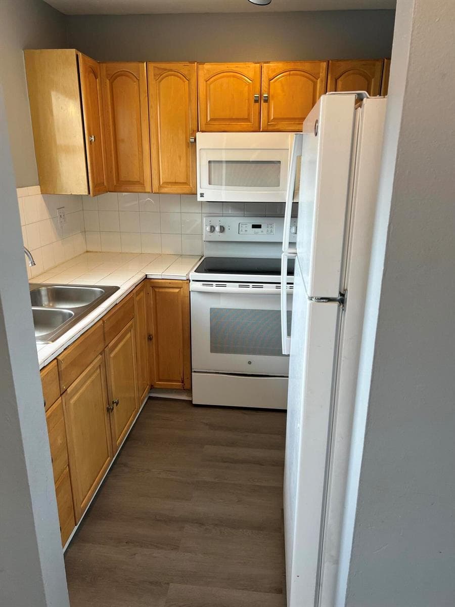 20 SW 108th Avenue # F4, Sweetwater, FL 33174 photo 4
