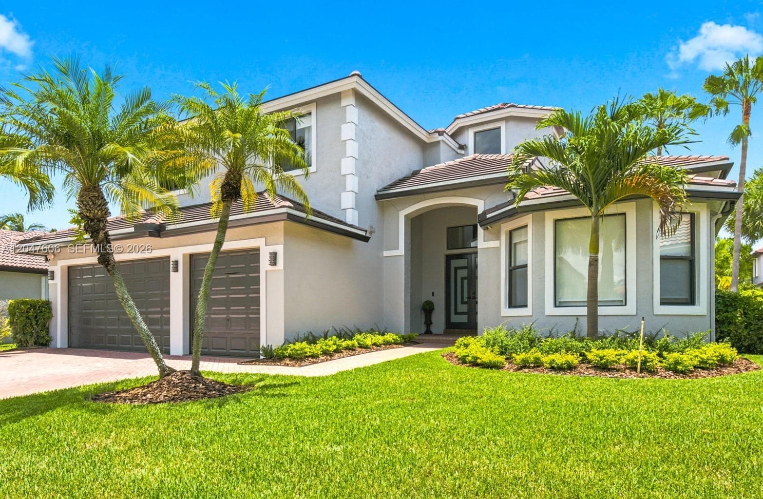 3061 SW 189th Ter, Miramar, FL 33029 photo 2