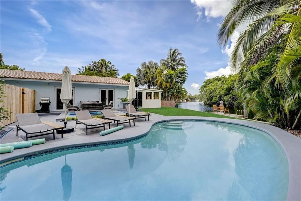 50 NE 30th Court # 1-2, Wilton Manors, FL 33334 photo 3