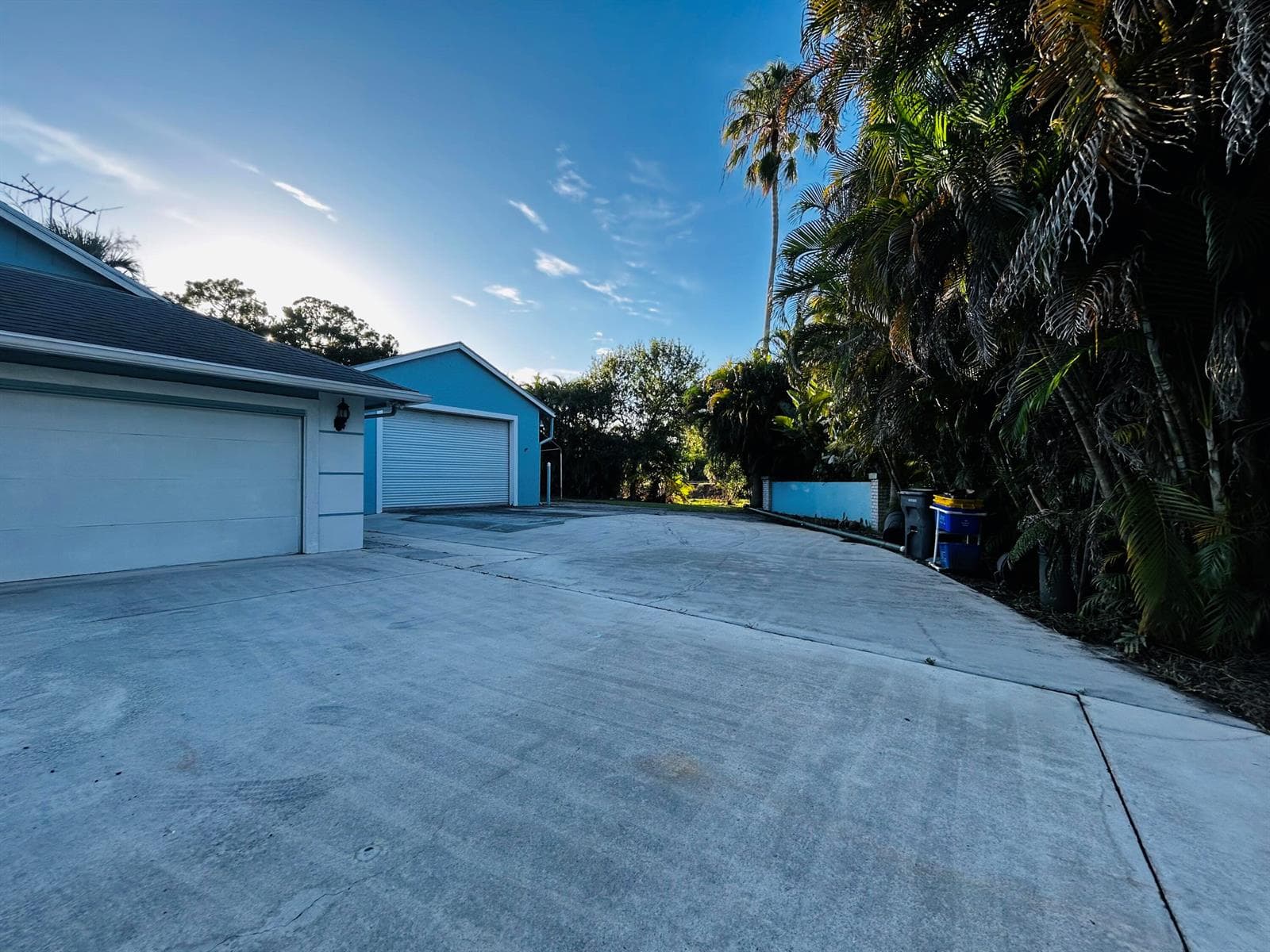 17971 Mellen Lane, Jupiter, FL 33478 photo 2