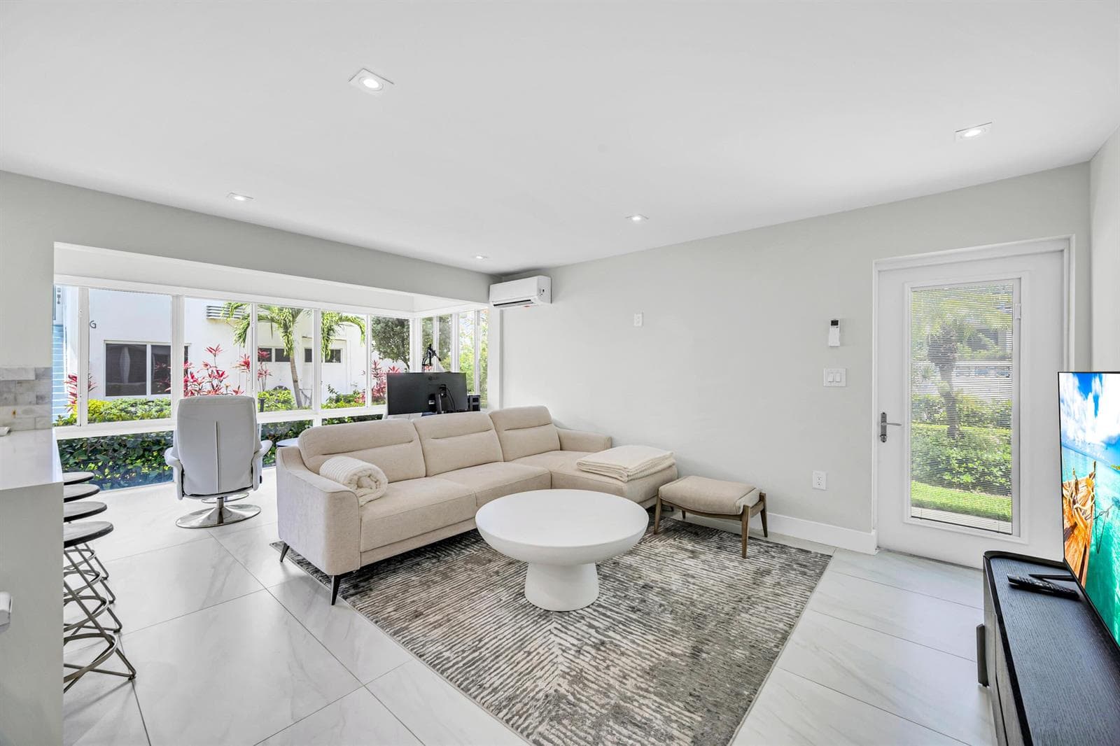 425 Bayshore Drive # 15, Fort Lauderdale, FL 33304 photo 5