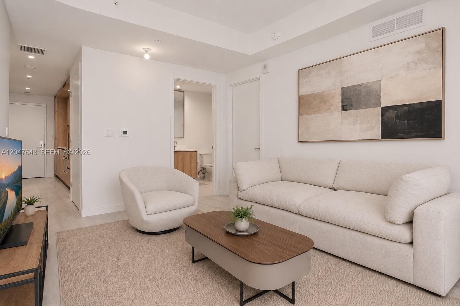 77 SE 5th St. # 1905, Miami, FL 33131