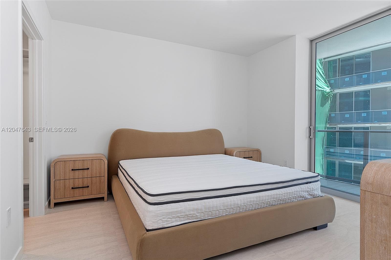 77 SE 5th St. # 1905, Miami, FL 33131 photo 5