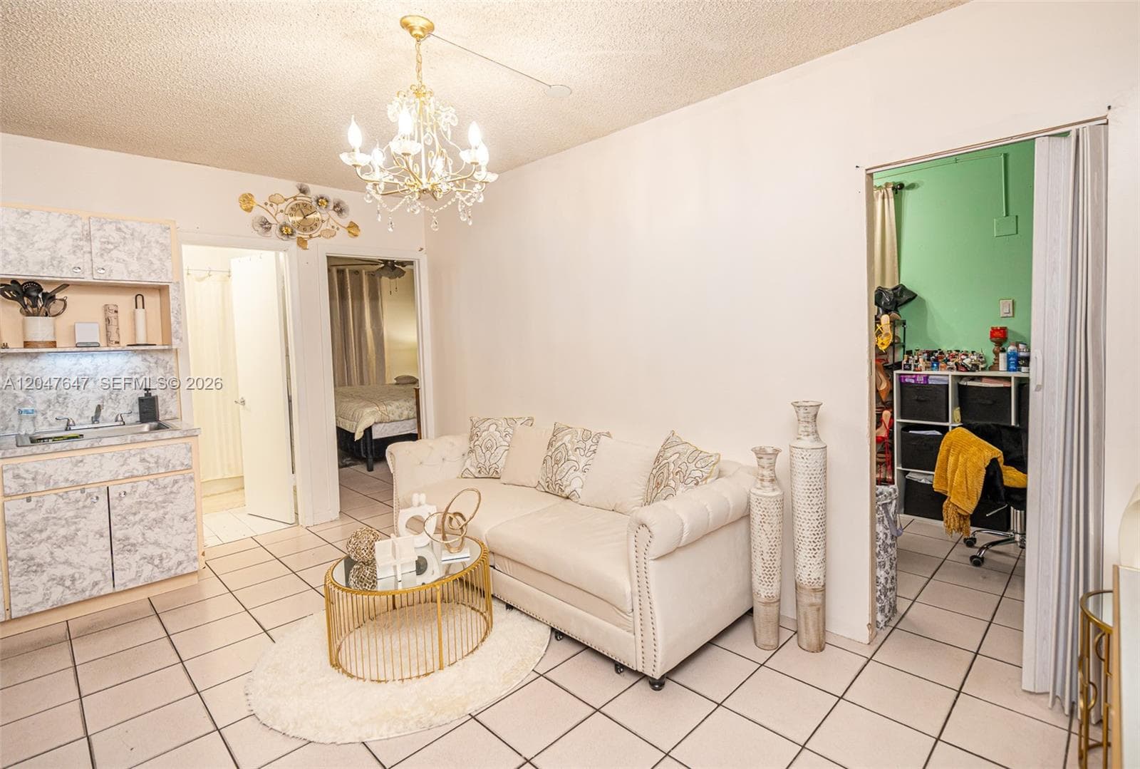 525 E 24th St, Hialeah, FL 33013 photo 3