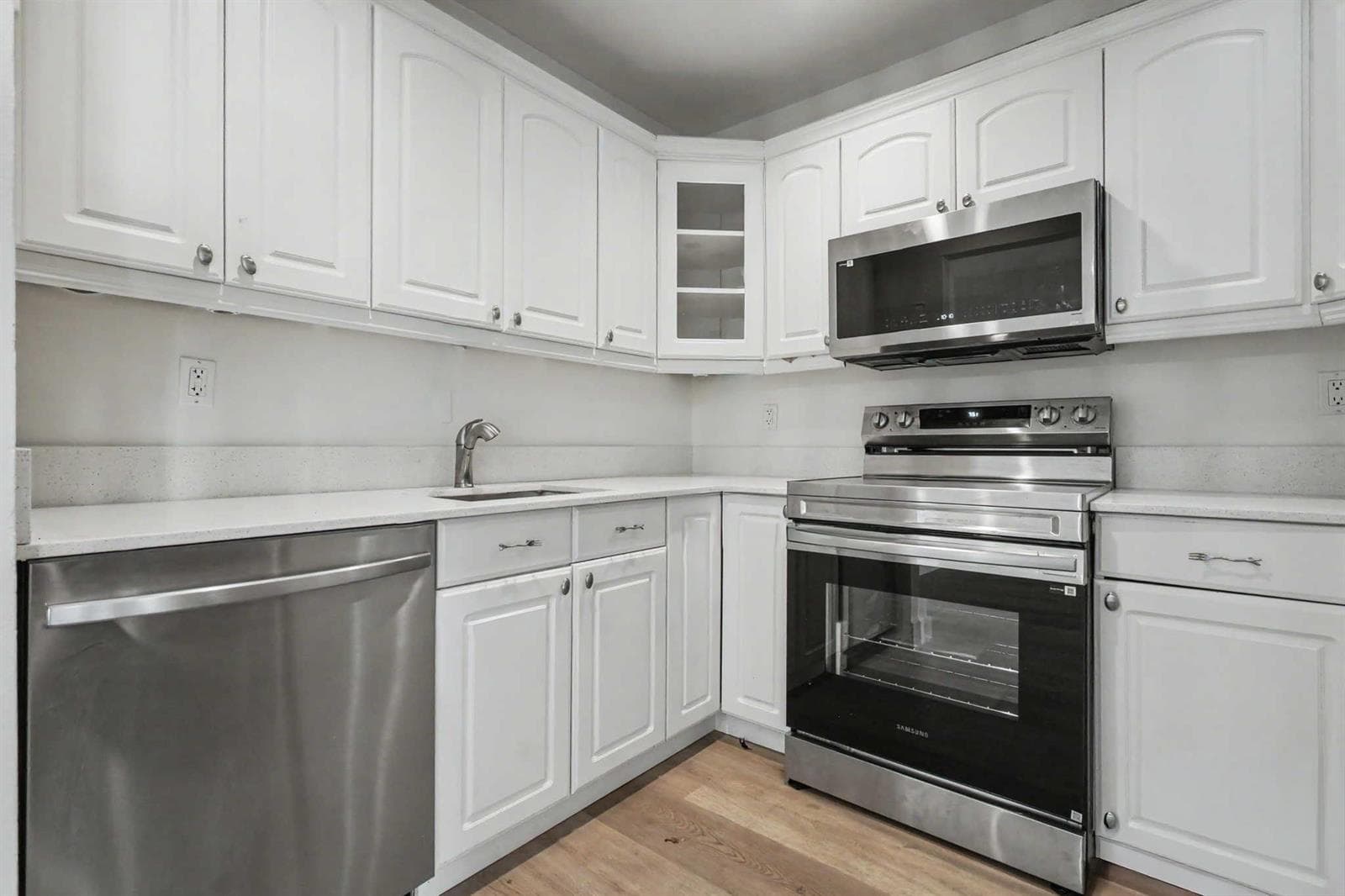 130 Cypress Club Drive # 309, Pompano Beach, FL 33060 photo 2