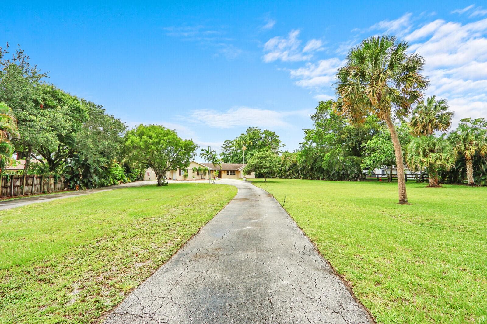 4529 Square Lake Drive, Palm Beach Gardens, FL 33418 photo 4