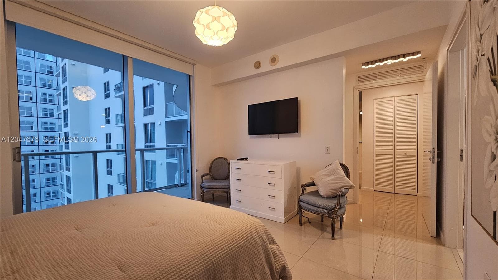 300 S Biscayne Blvd # T-2905, Miami, FL 33131 photo 5