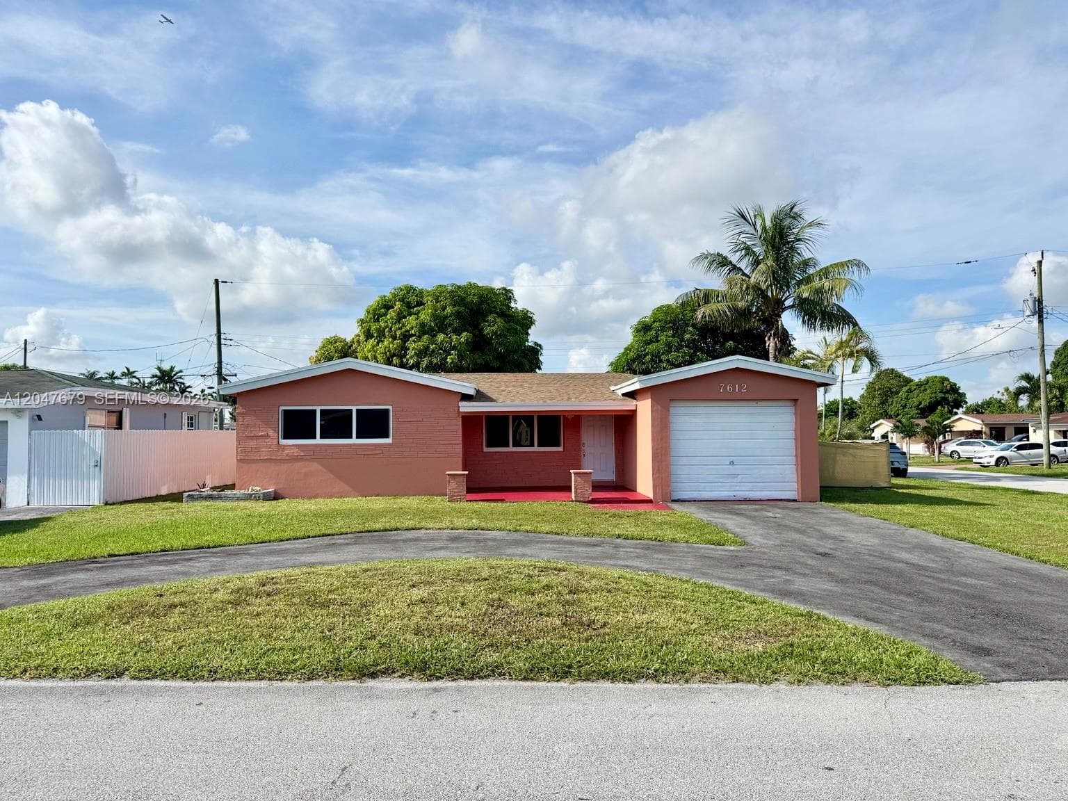 7612 Plantation Blvd, Miramar, FL 33023