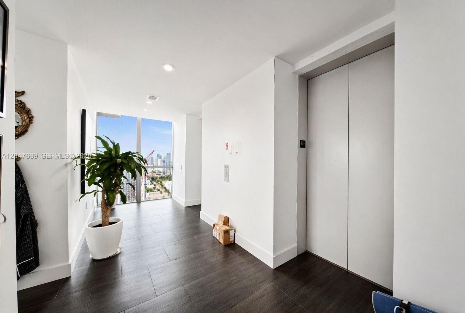 1100 Biscayne Blvd # 3708, Miami, FL 33132 photo 2