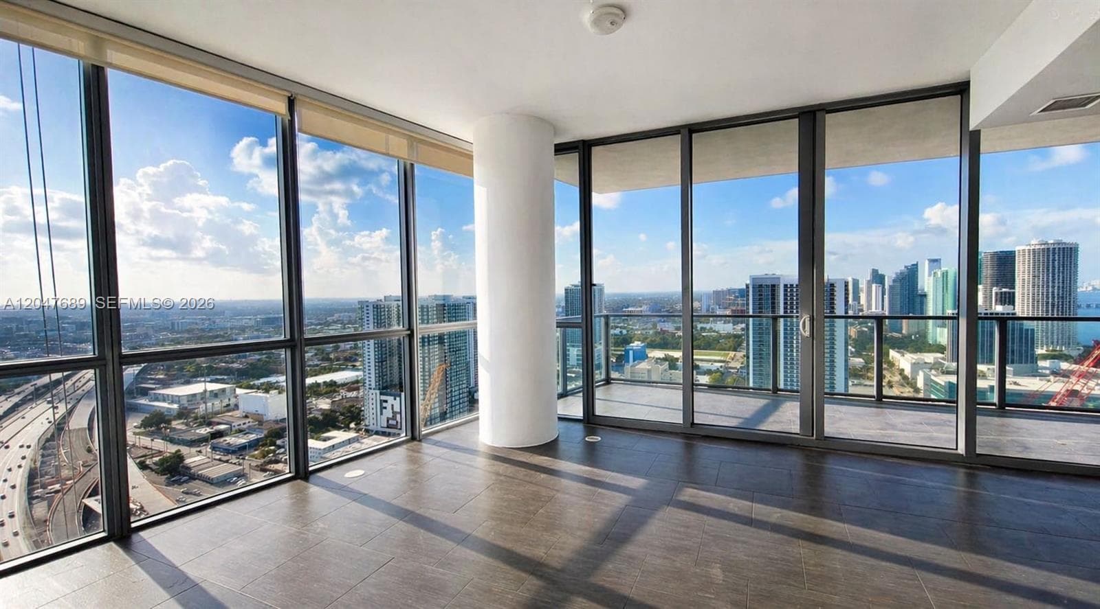 1100 Biscayne Blvd # 3708, Miami, FL 33132 photo 4