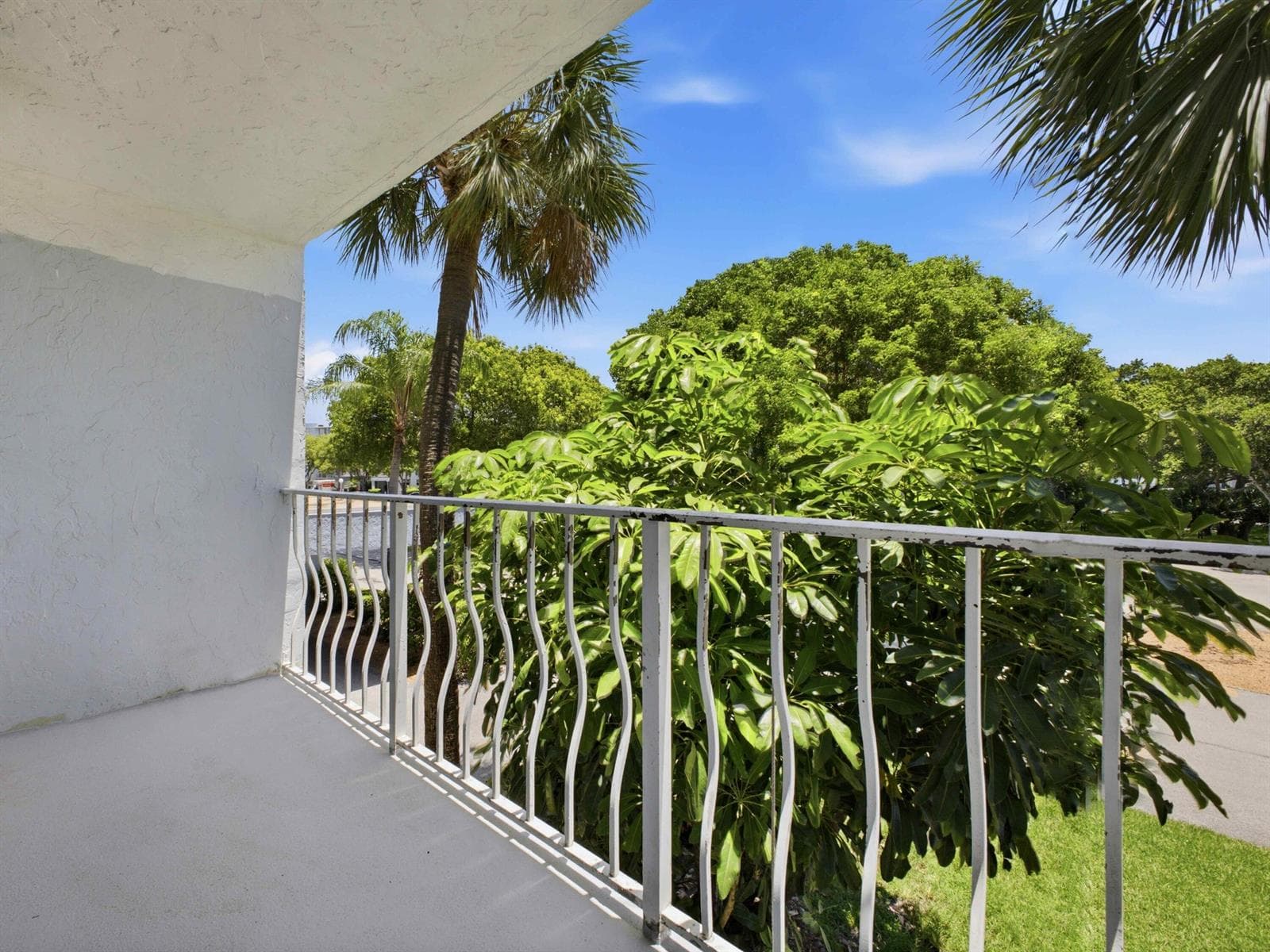 500 Executive Center Drive # 2m, West Palm Beach, FL 33401 photo 4