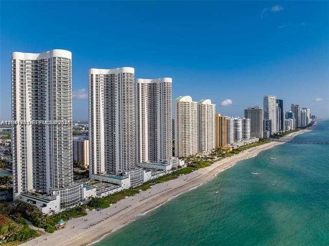 16001 Collins Ave # 1106, Sunny Isles Beach, FL 33160
