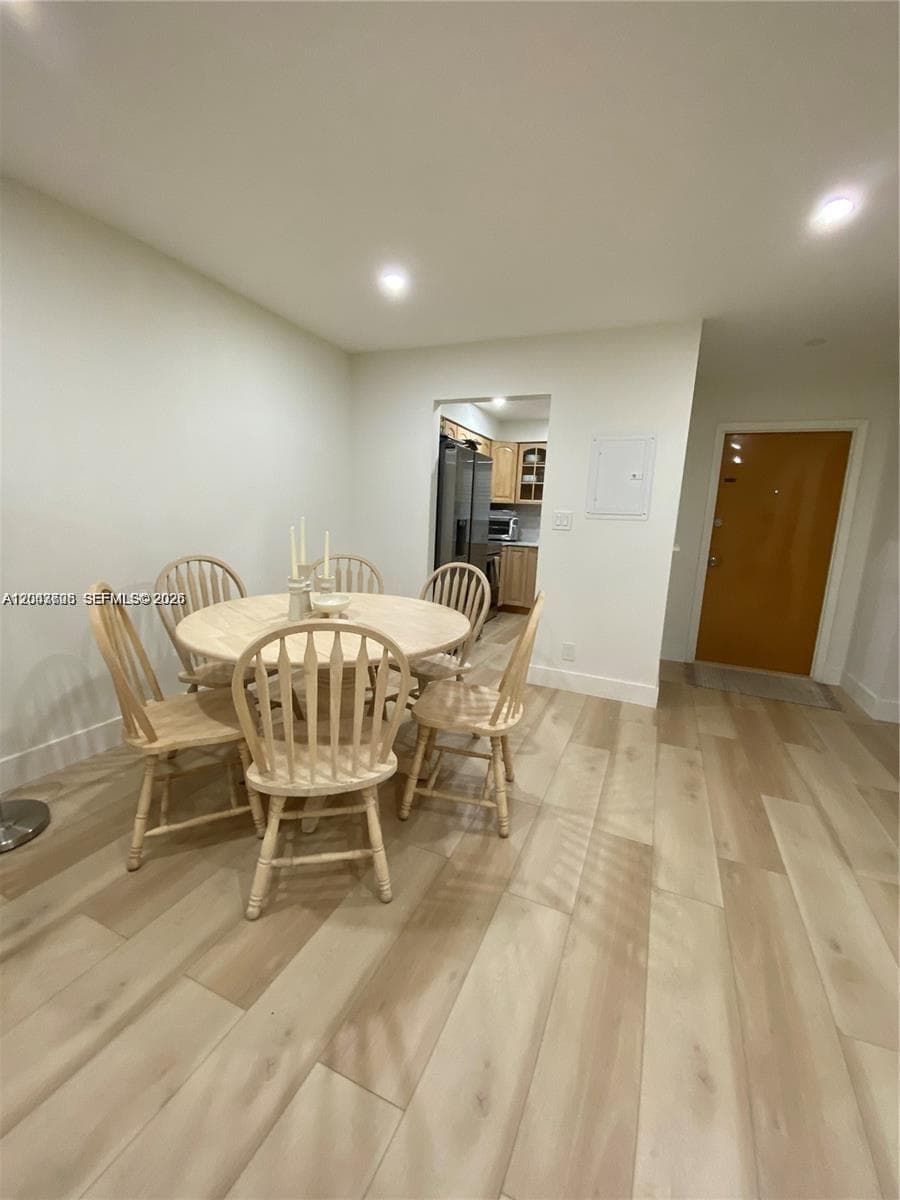 1200 Tallwood Ave # 302, Hollywood, FL 33021 photo 5