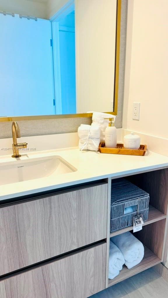 77 NE 5th St # 1715, Miami, FL 33131 photo 5