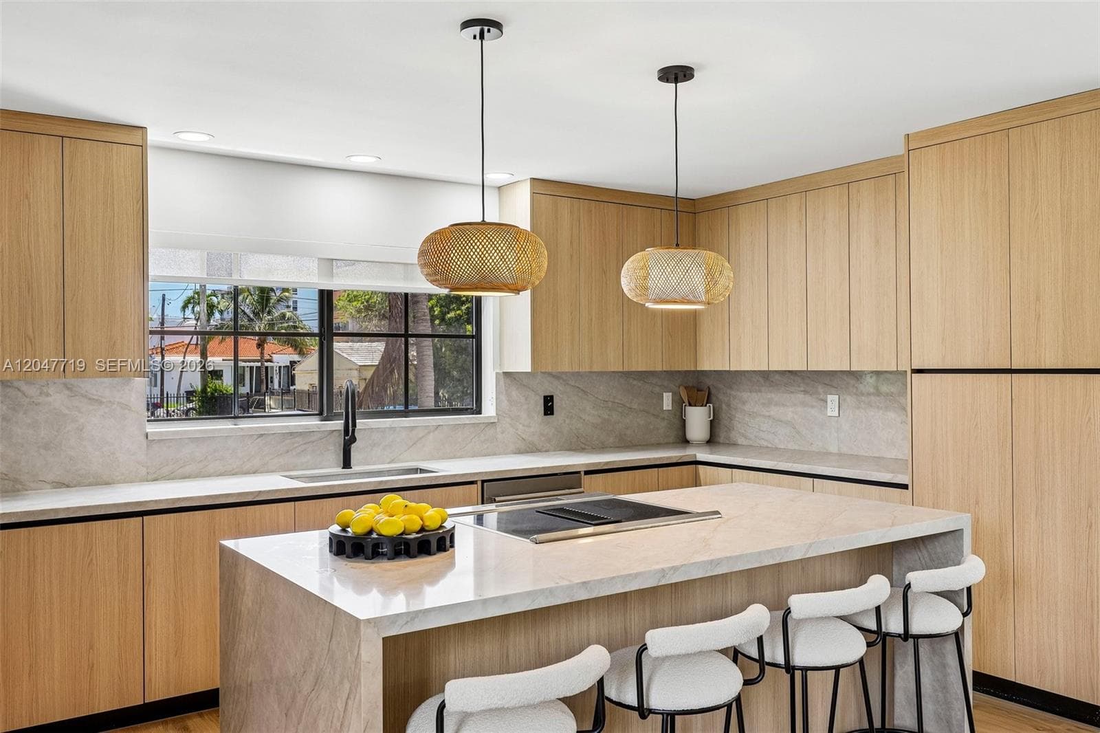 7811 Carlyle Ave, Miami Beach, FL 33141 photo 5