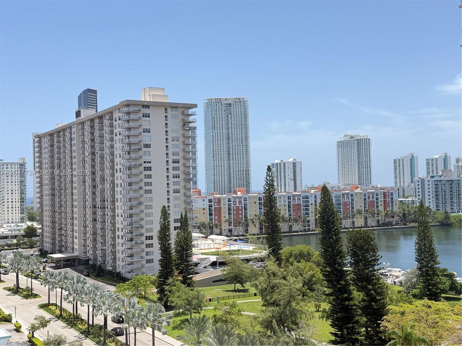 301 174th St # 1208, Sunny Isles Beach, FL 33160 photo 3