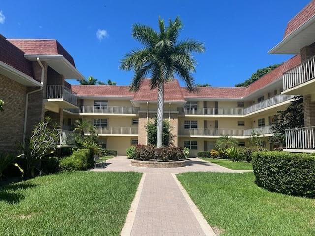 5580 Tamberlane Circle # 133, Palm Beach Gardens, FL 33418 photo 2