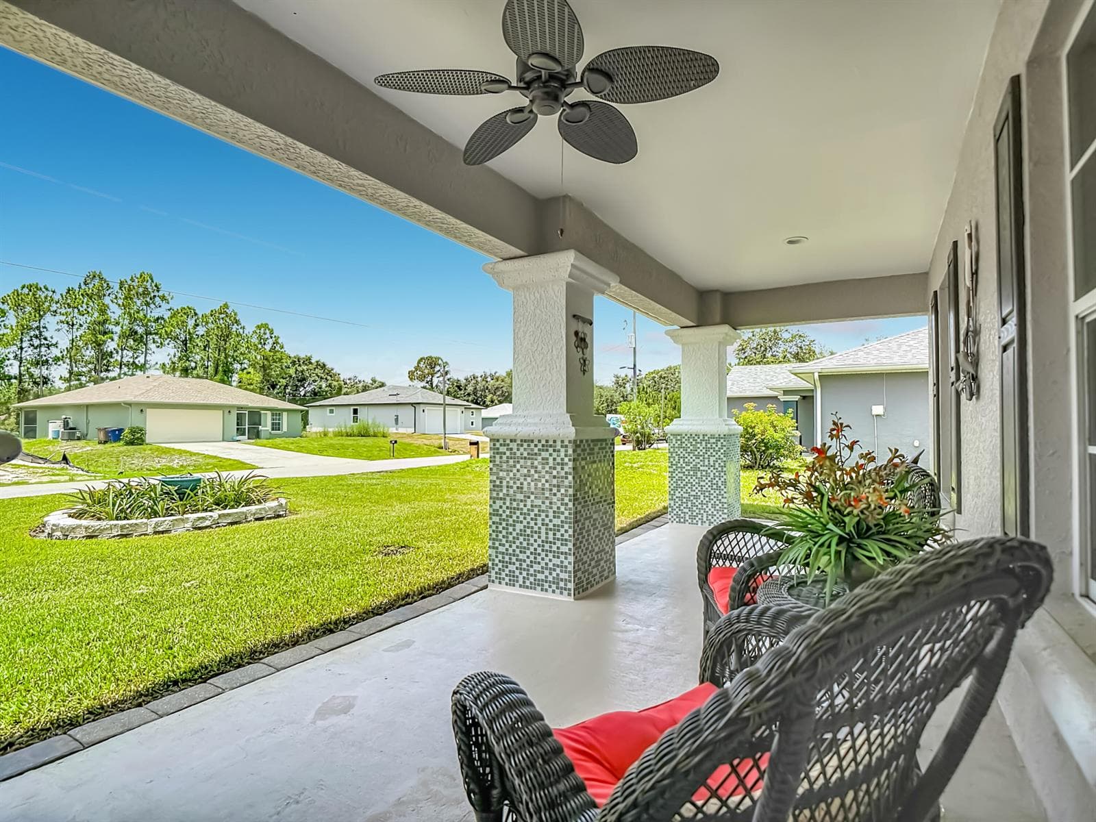 2610 53rd Street W, Lehigh Acres, FL 33971 photo 2