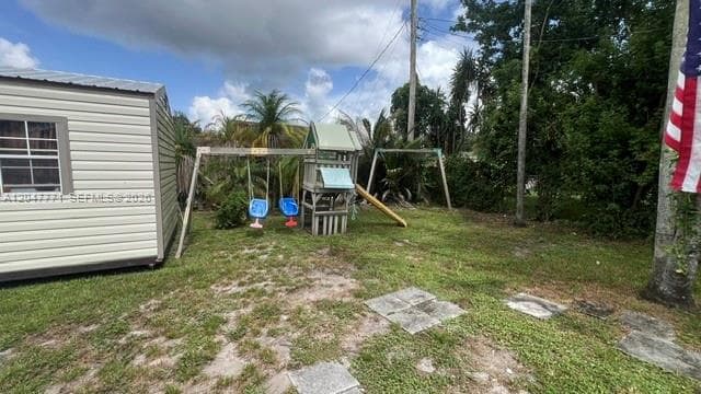 3000 N 72nd Way, Hollywood, FL 33024 photo 5