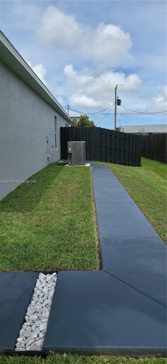2037 SW Aquarius Ln, Port St. Lucie, FL 34984 photo 5