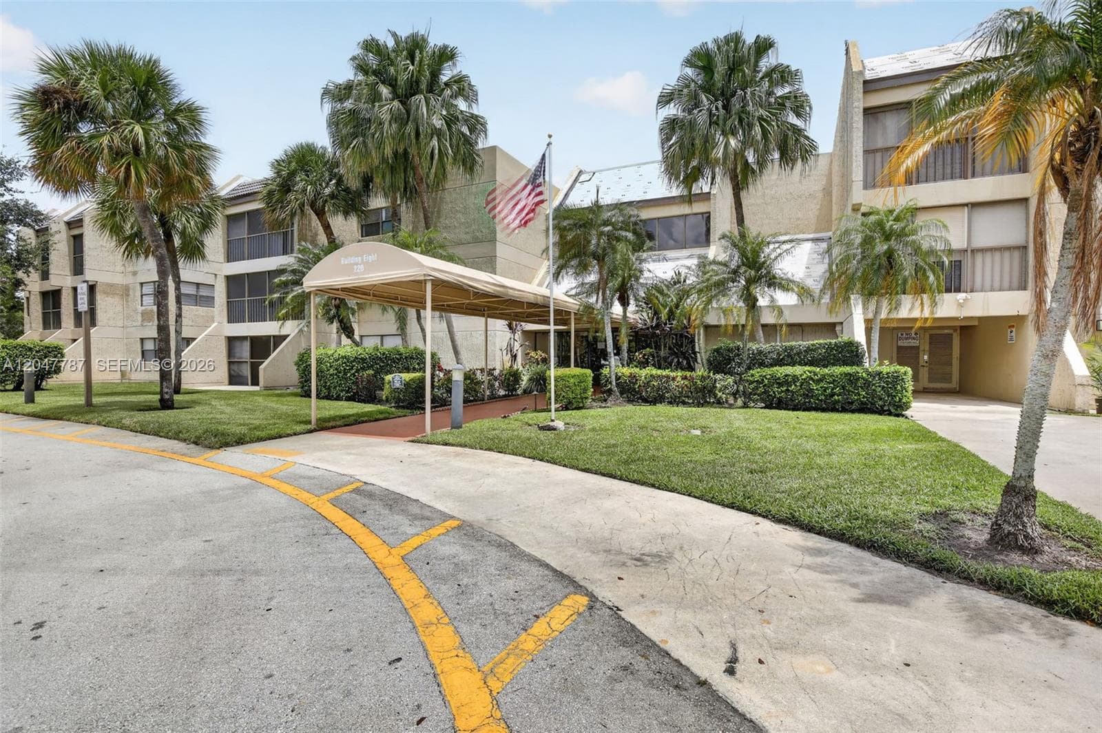 220 Lakeview Dr # 210, Weston, FL 33326 photo 3