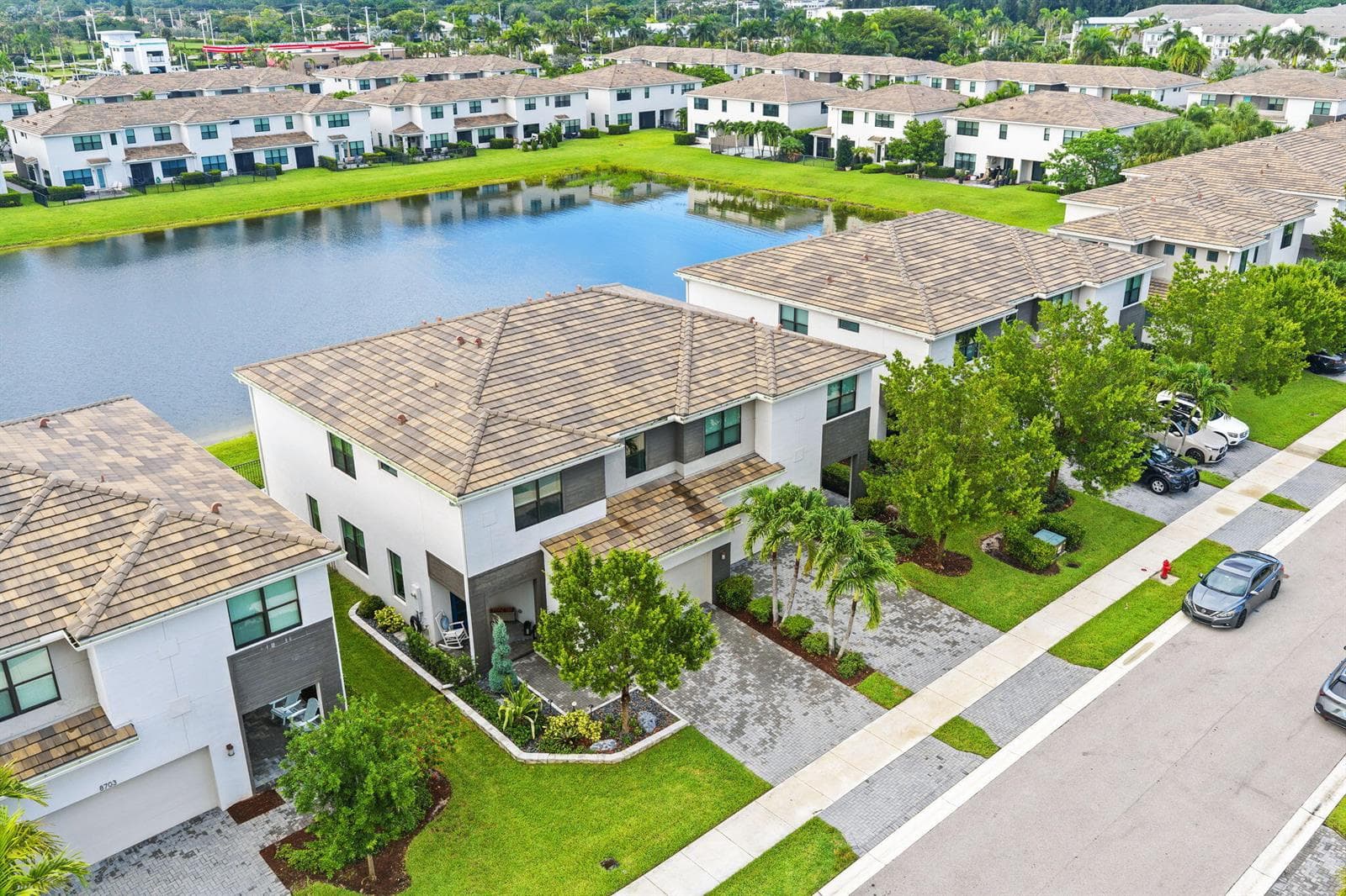 8697 Corvus, Lake Worth, FL 33467 photo 2