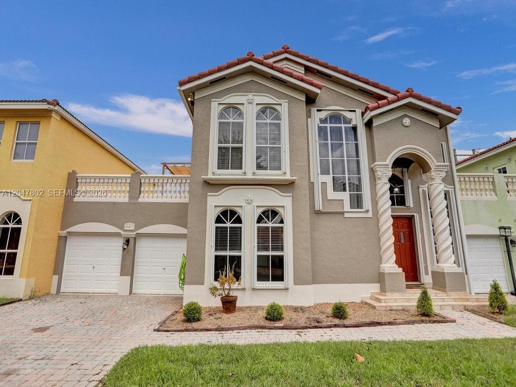 10813 NW 51st Ln # 10813, Doral, FL 33178