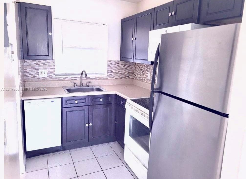 9851 Sandalfoot Blvd # 213, Boca Raton, FL 33428 photo 2
