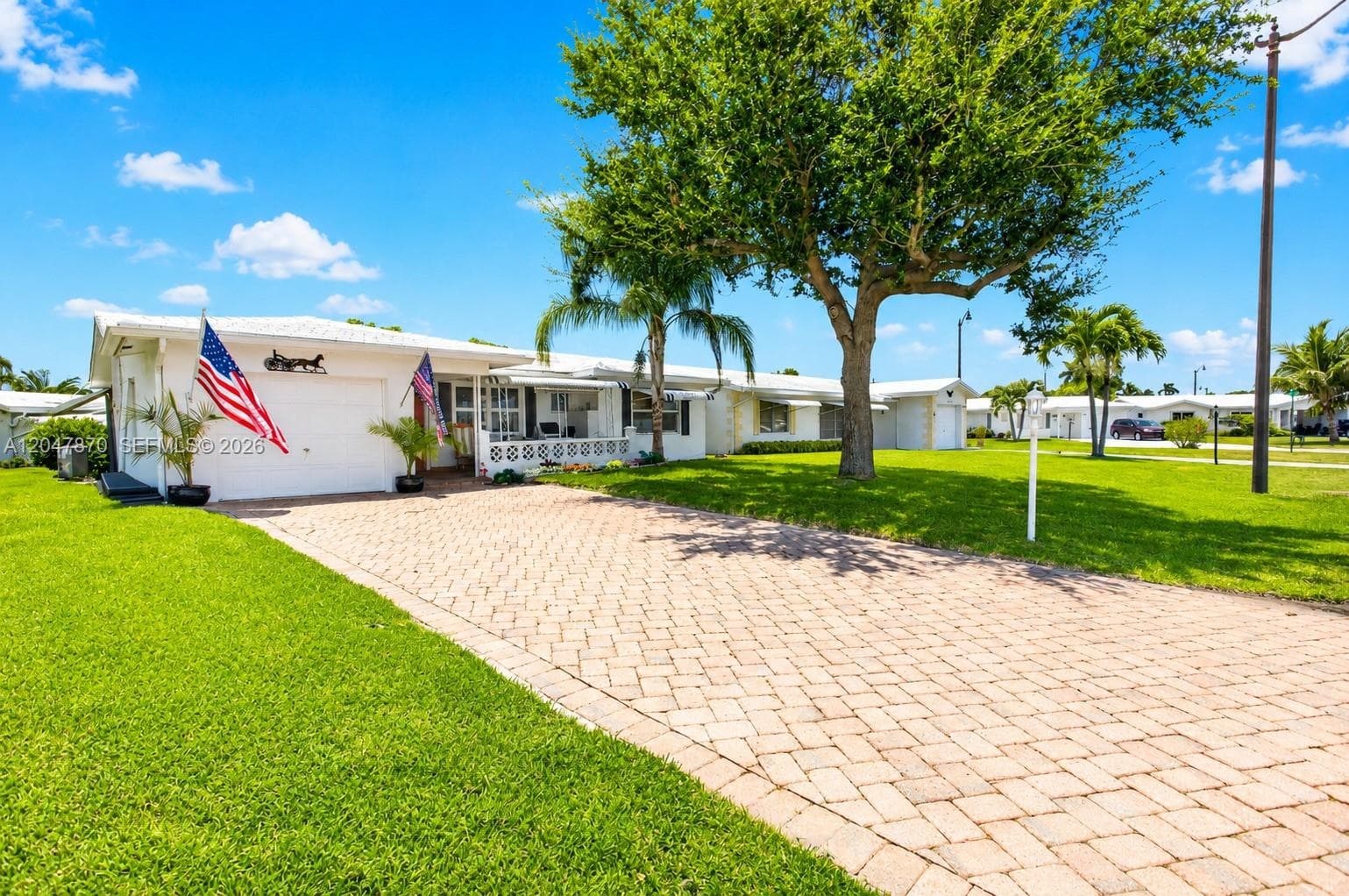220 S Golf Blvd, Pompano Beach, FL 33064 photo 2