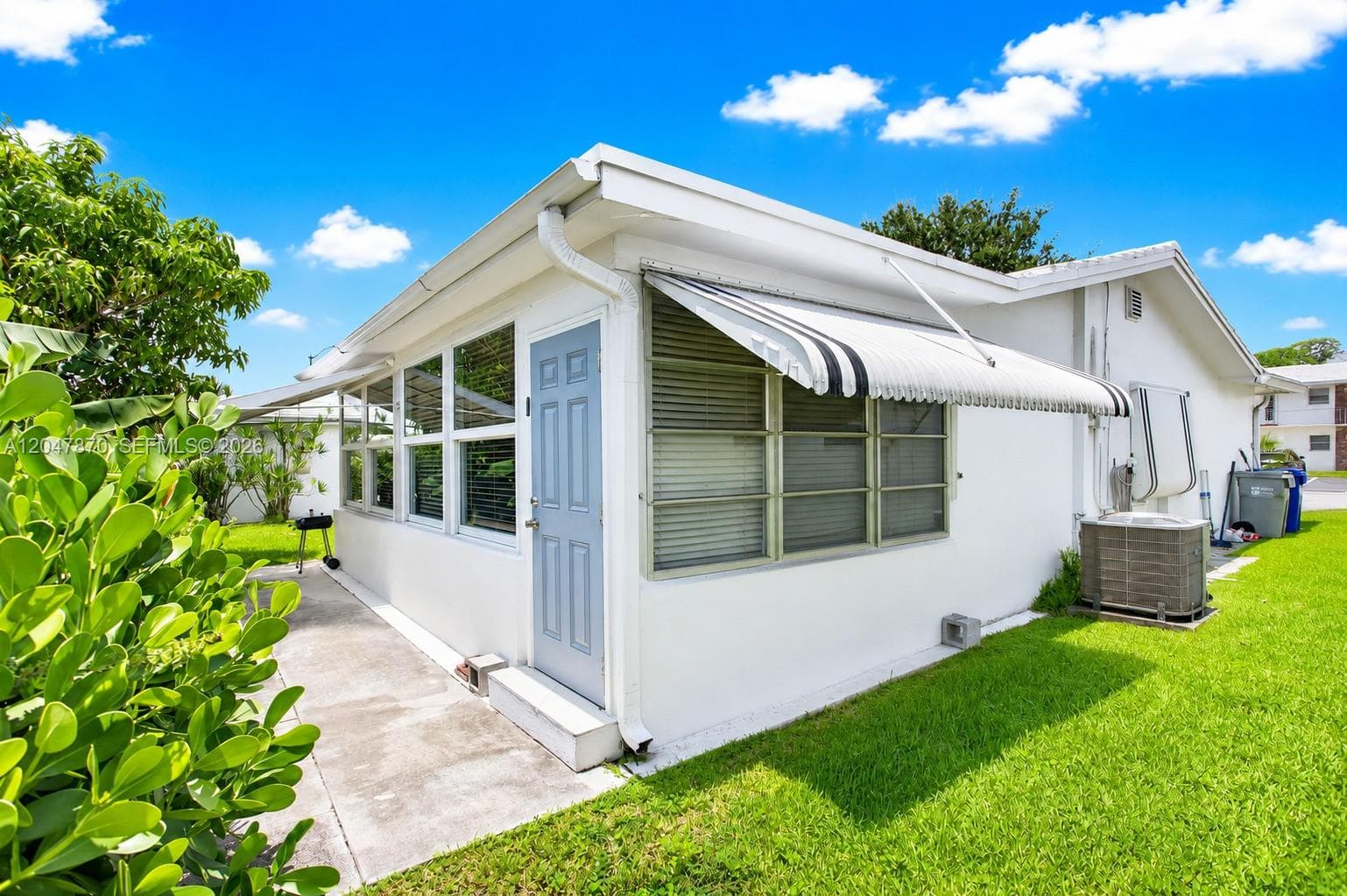 220 S Golf Blvd, Pompano Beach, FL 33064 photo 4