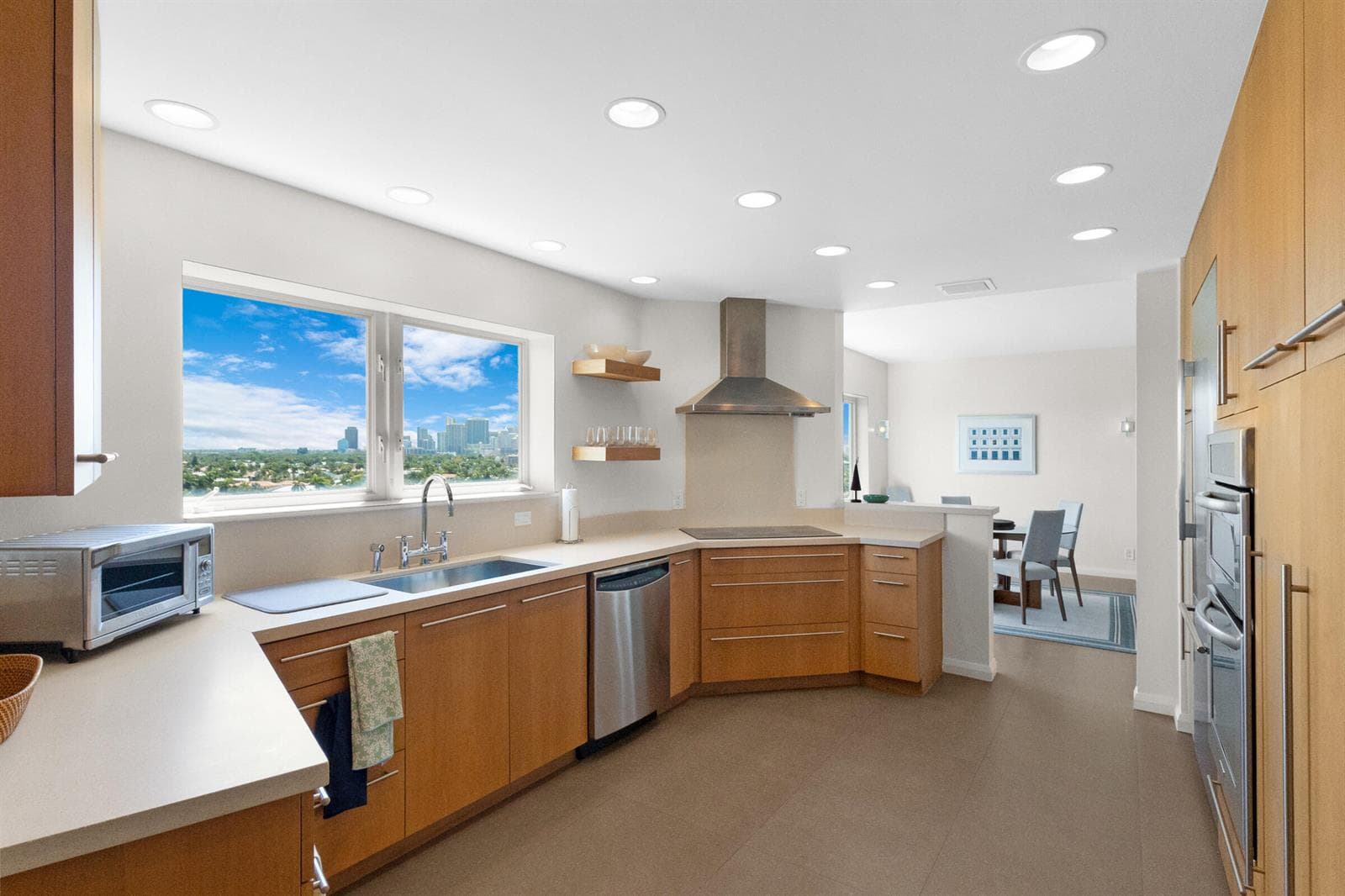 333 Sunset Drive # 908, Fort Lauderdale, FL 33301 photo 5