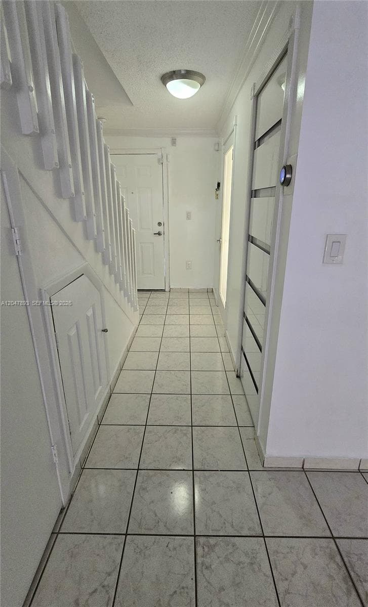 8075 NW 8th St # 6, Miami, FL 33126 photo 4