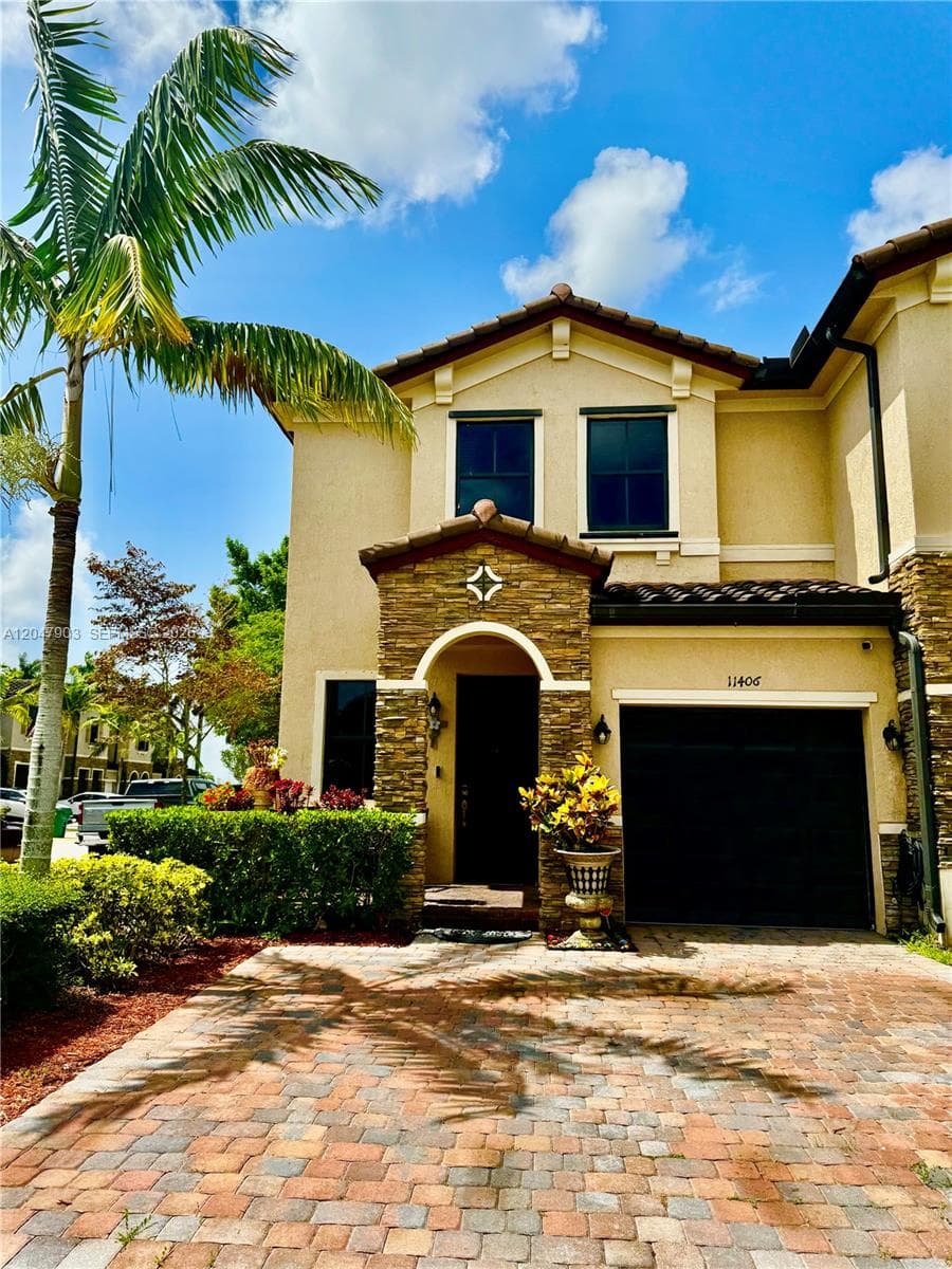 11406 SW 252nd Ter, Homestead, FL 33032 photo 3