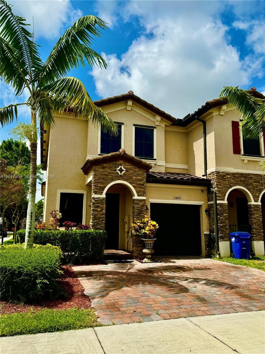 11406 SW 252nd Ter, Homestead, FL 33032