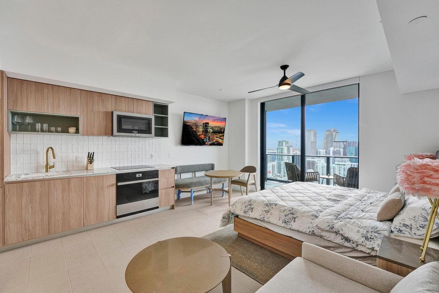 601 NE 1st Avenue # 4712, Miami, FL 33132 photo 2