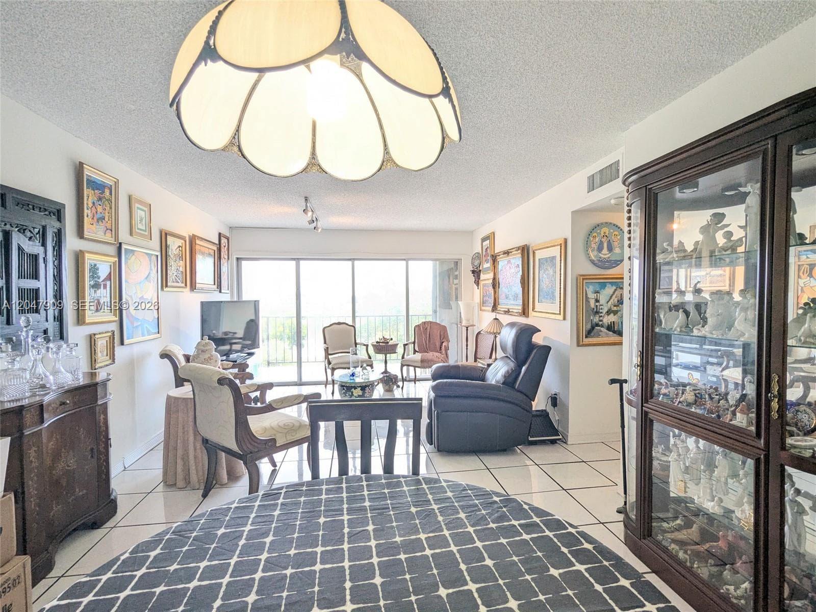 9140 Fontainebleau Blvd # 504, Miami, FL 33172 photo 4