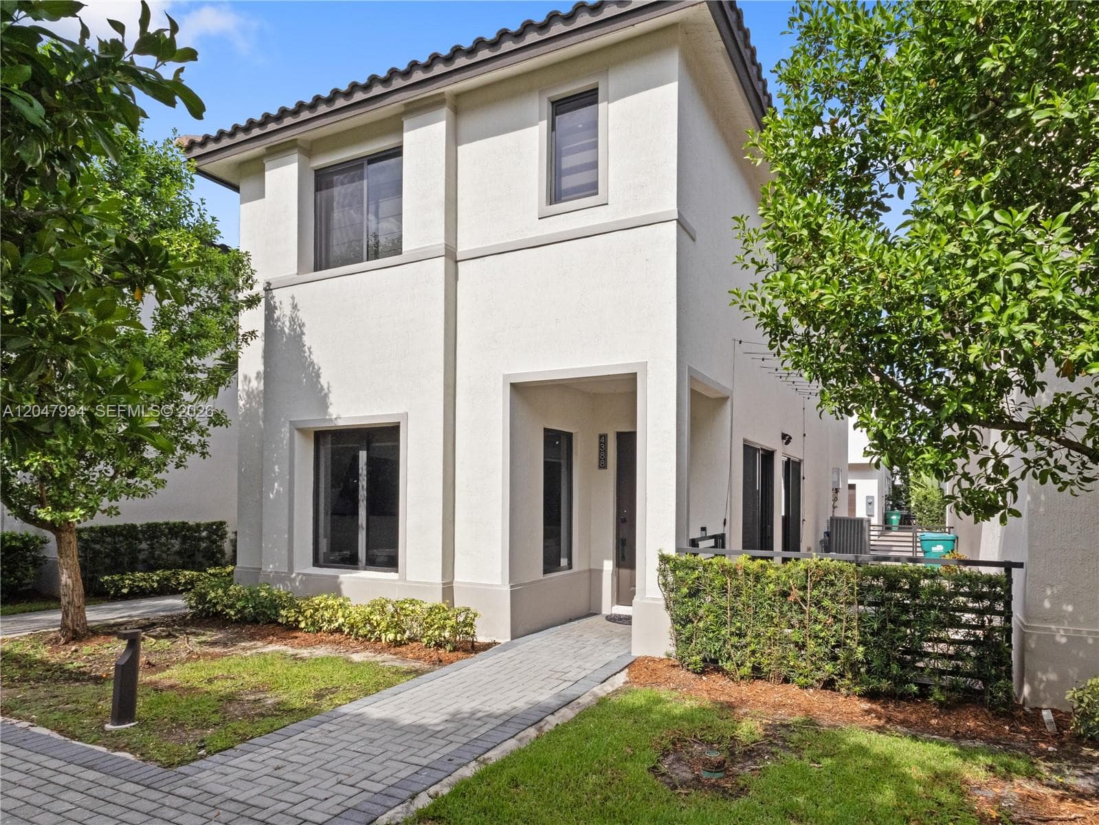 4388 NW 81st Ave # 4388, Doral, FL 33166