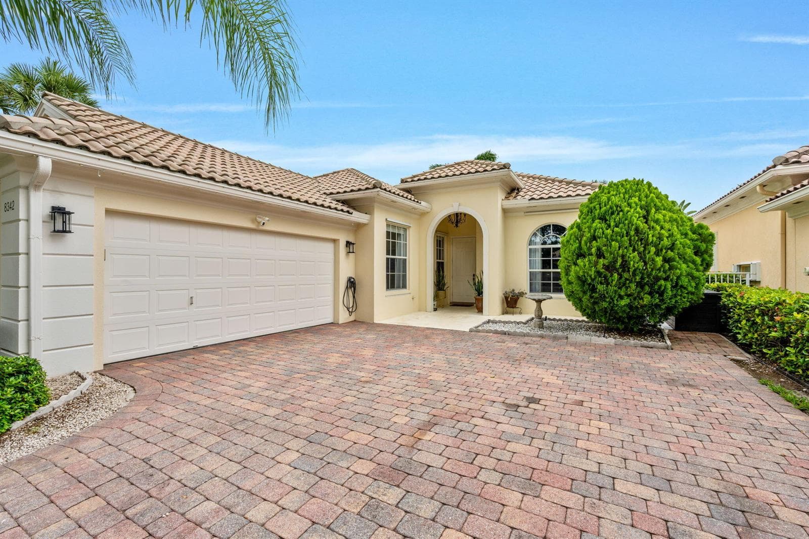 8342 Dominica Place, Wellington, FL 33414 photo 2