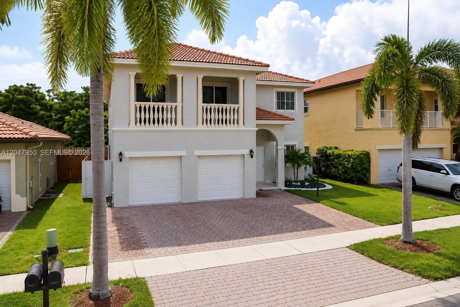 1351 NE 41st Pl, Homestead, FL 33033 photo 2