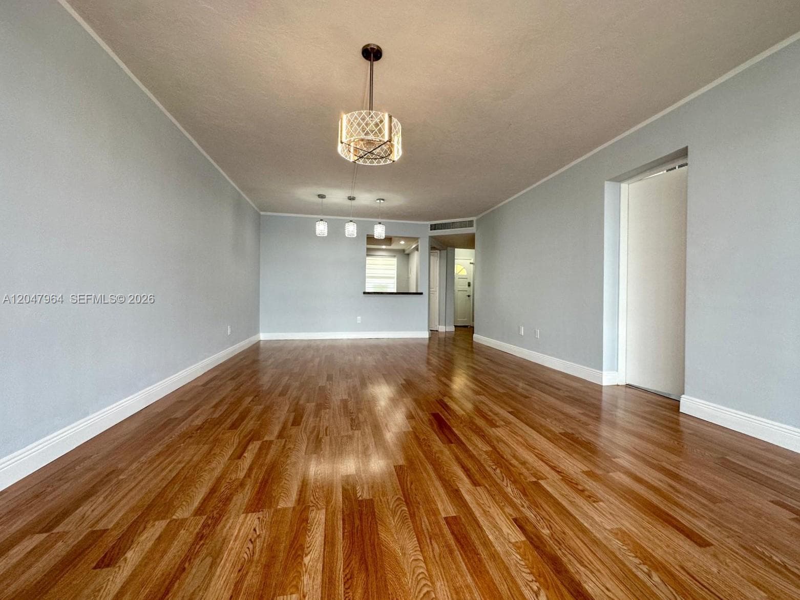 1300 NE 191st St # A112, Miami, FL 33179 photo 5