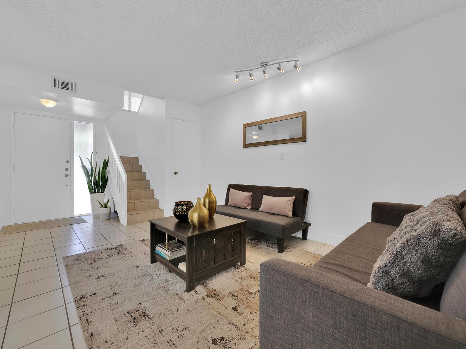 9702 NW 5th Lane # 9702, Miami, FL 33172 photo 3