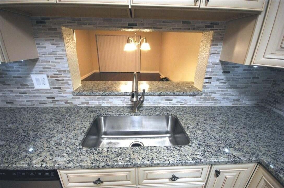 3071 Holiday Springs Boulevard # 101-8, Margate, FL 33063 photo 3