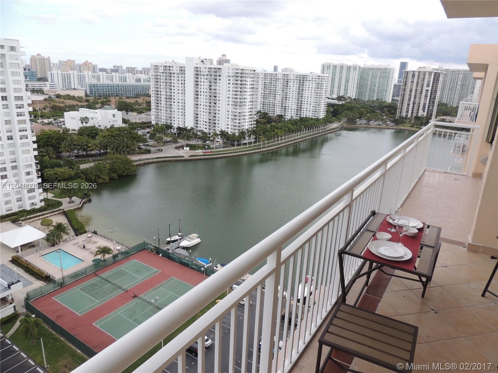 18061 Biscayne Blvd # PH02, Aventura, FL 33160 photo 2