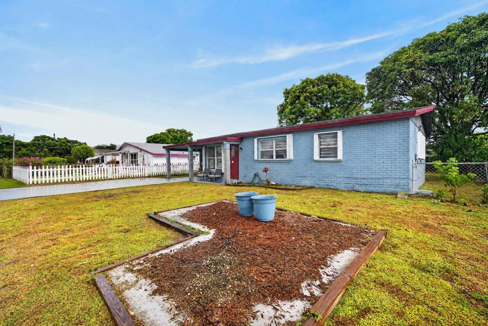 741 NW 17th Court, Pompano Beach, FL 33060 photo 2