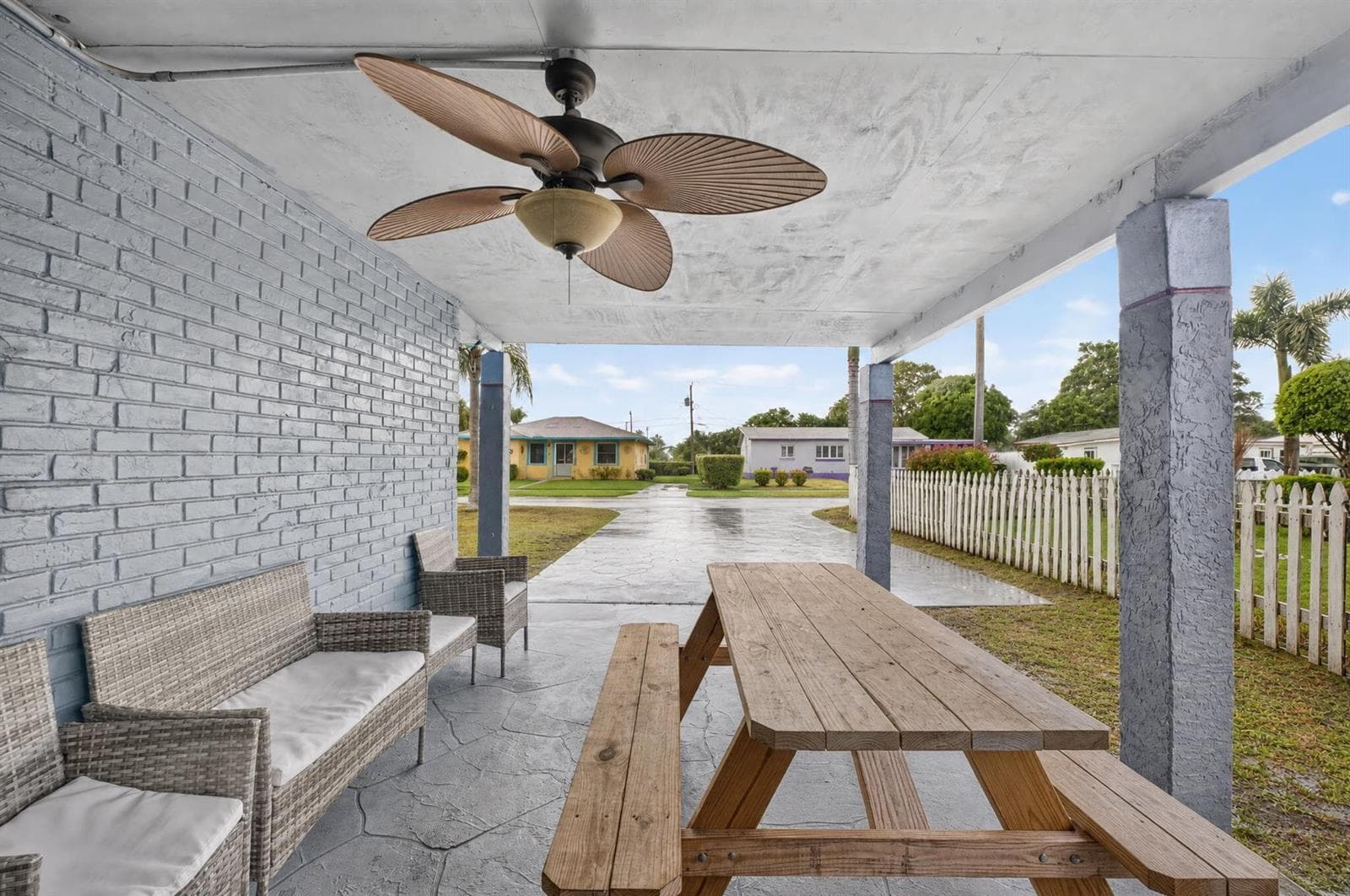 741 NW 17th Court, Pompano Beach, FL 33060 photo 4