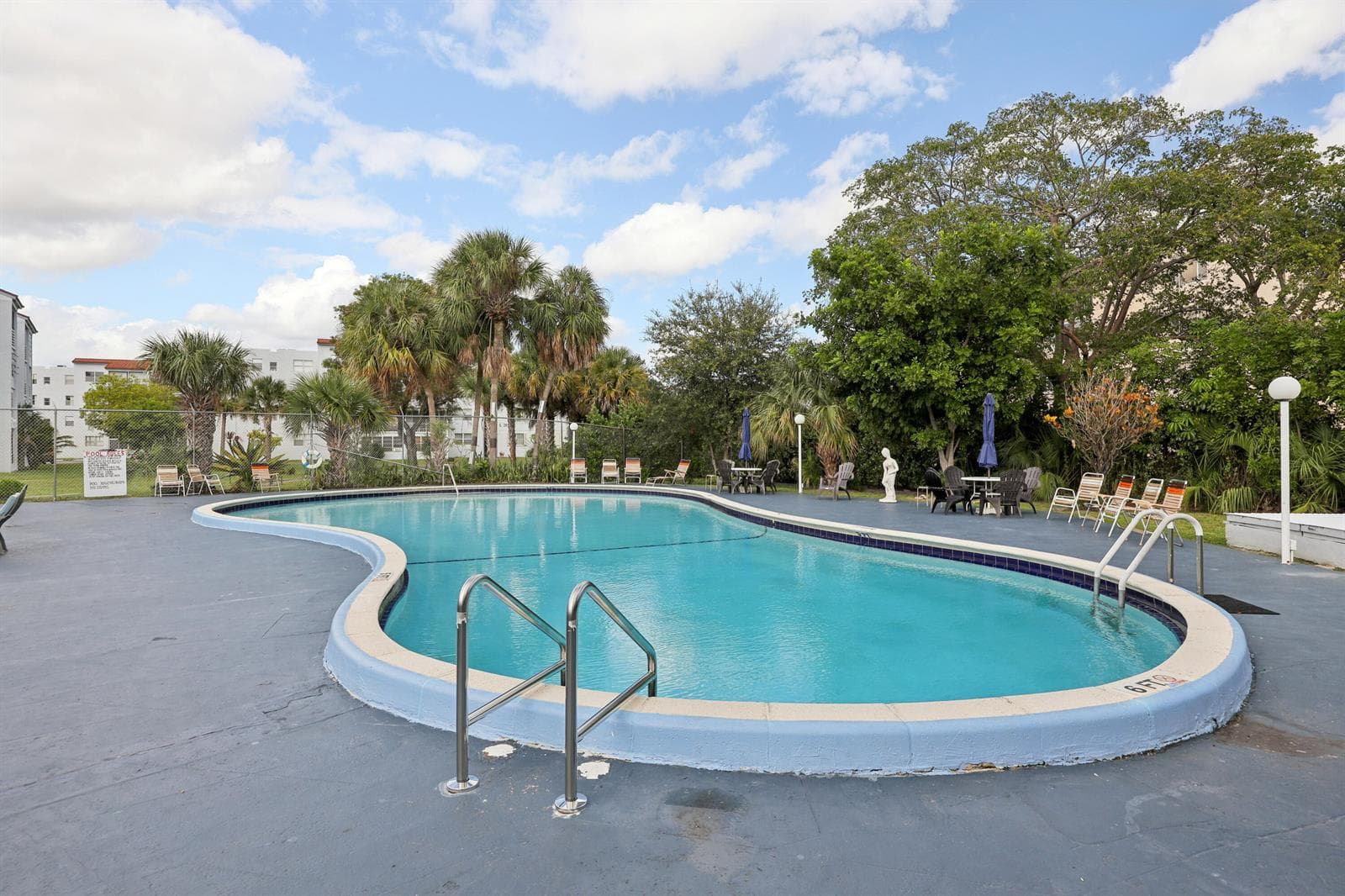 2860 Somerset Drive # 412k, Lauderdale Lakes, FL 33311 photo 2