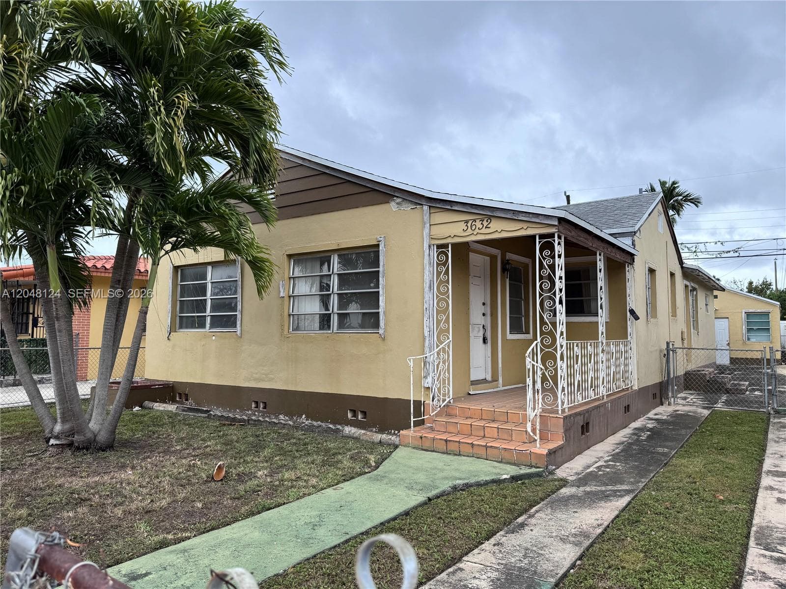 3632 SW 25th St, Miami, FL 33133 photo 2
